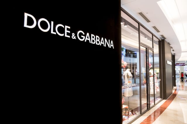 Customer Sues Dolce & Gabbana Over Delayed NFT Delivery and 97% Drop in Value